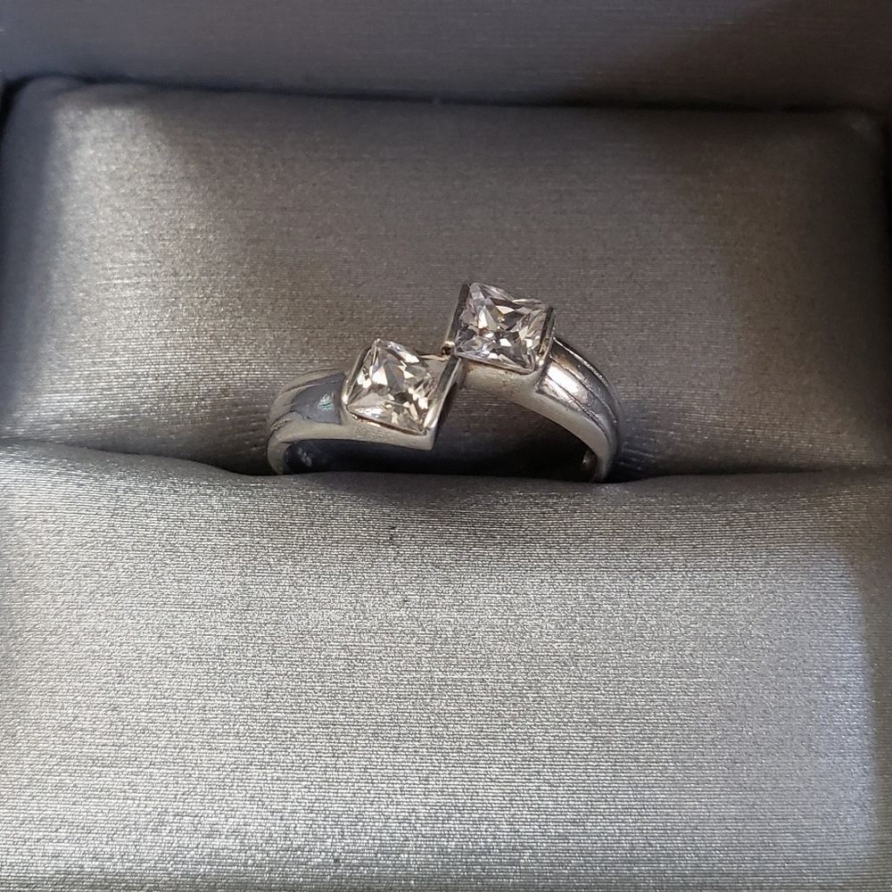 925 Sterling Silver & CZ Ring